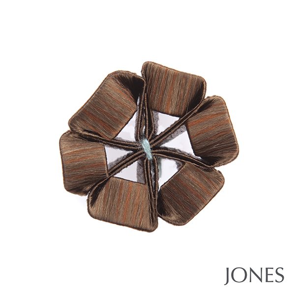 Jones Florentine Large Rosette